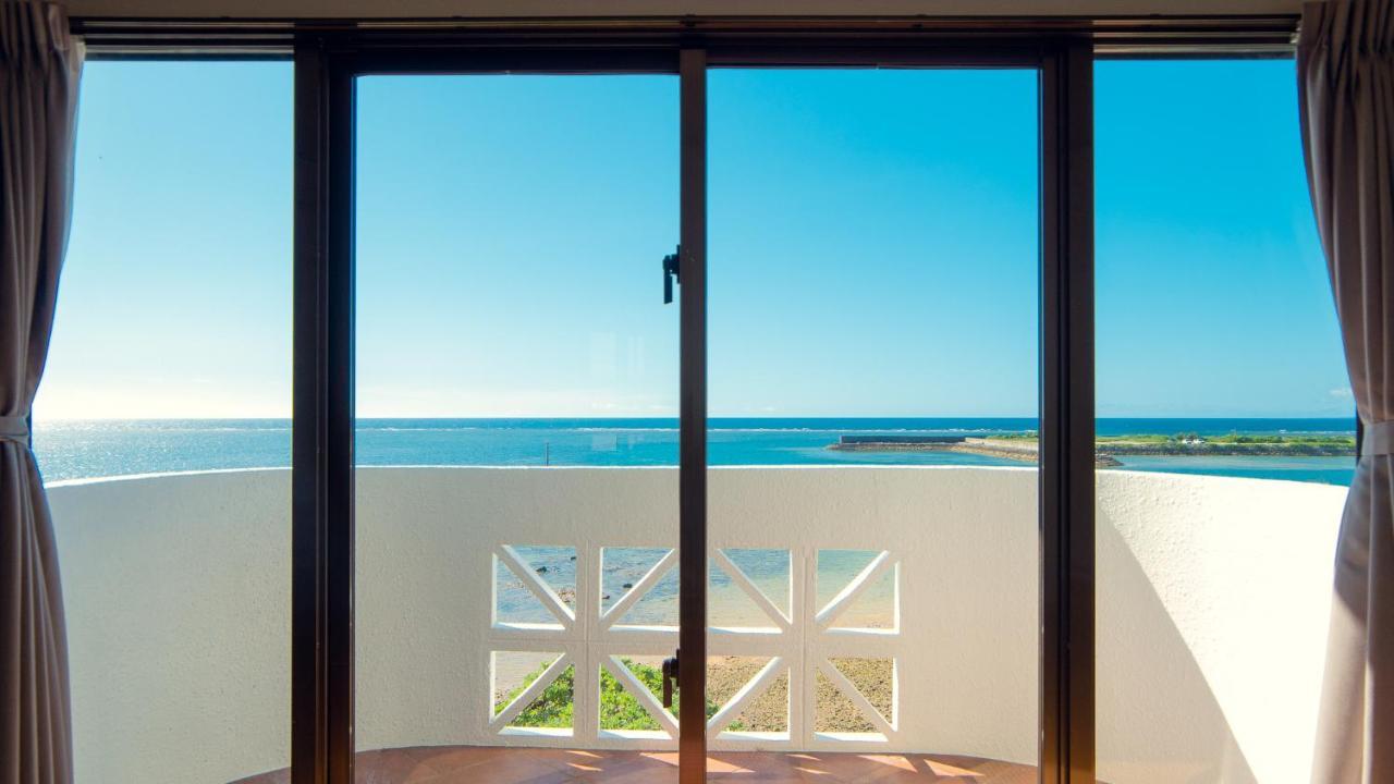 Sunset Beach House Onna Dış mekan fotoğraf